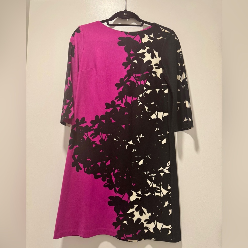 JM by Donna Morgan Floral Colorblock Shift Dress – Size 4 – Magenta/Black